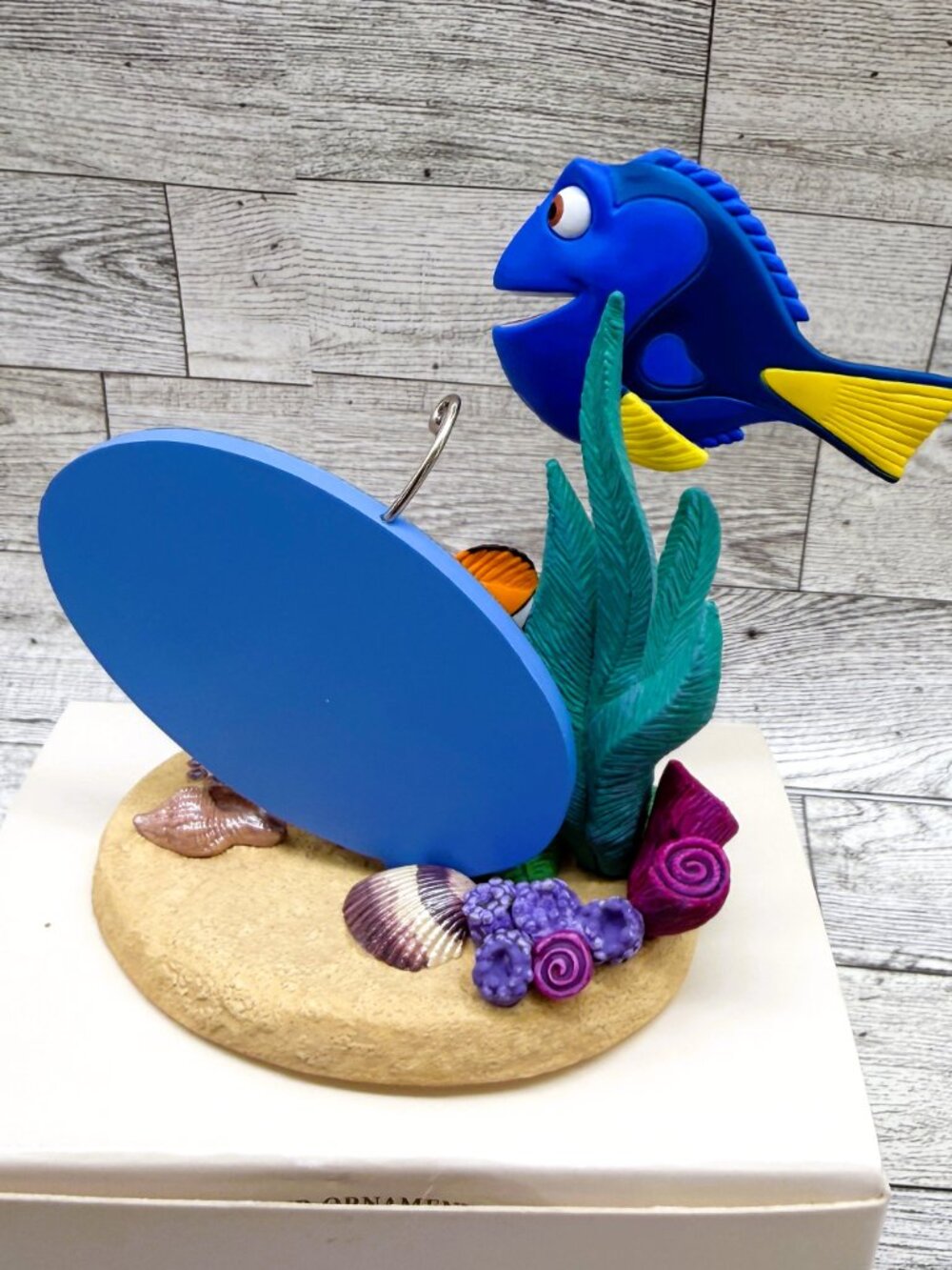 2007 Hallmark Keepsake Disney Pixar Marlin and Dory Finding Nemo Xmas Ornament - Picture 8 of 14
